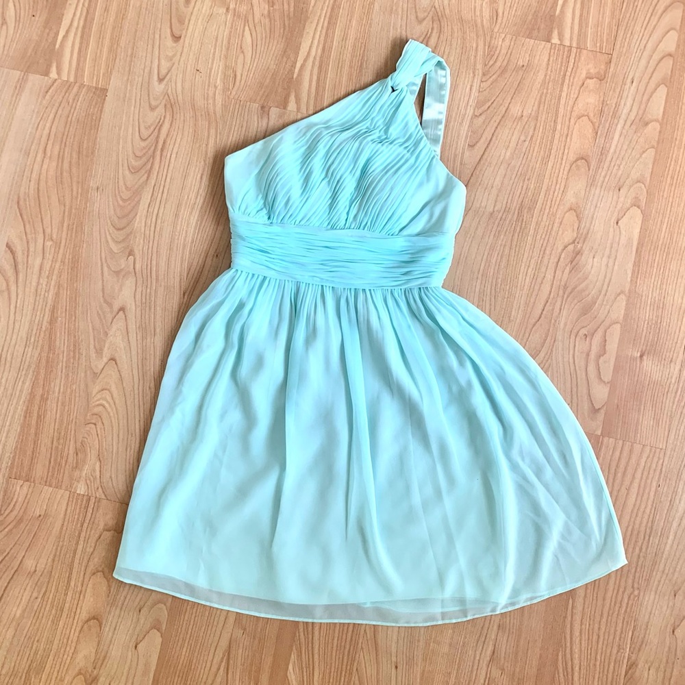 Donna Morgan Chiffon Dress: Mint Green
